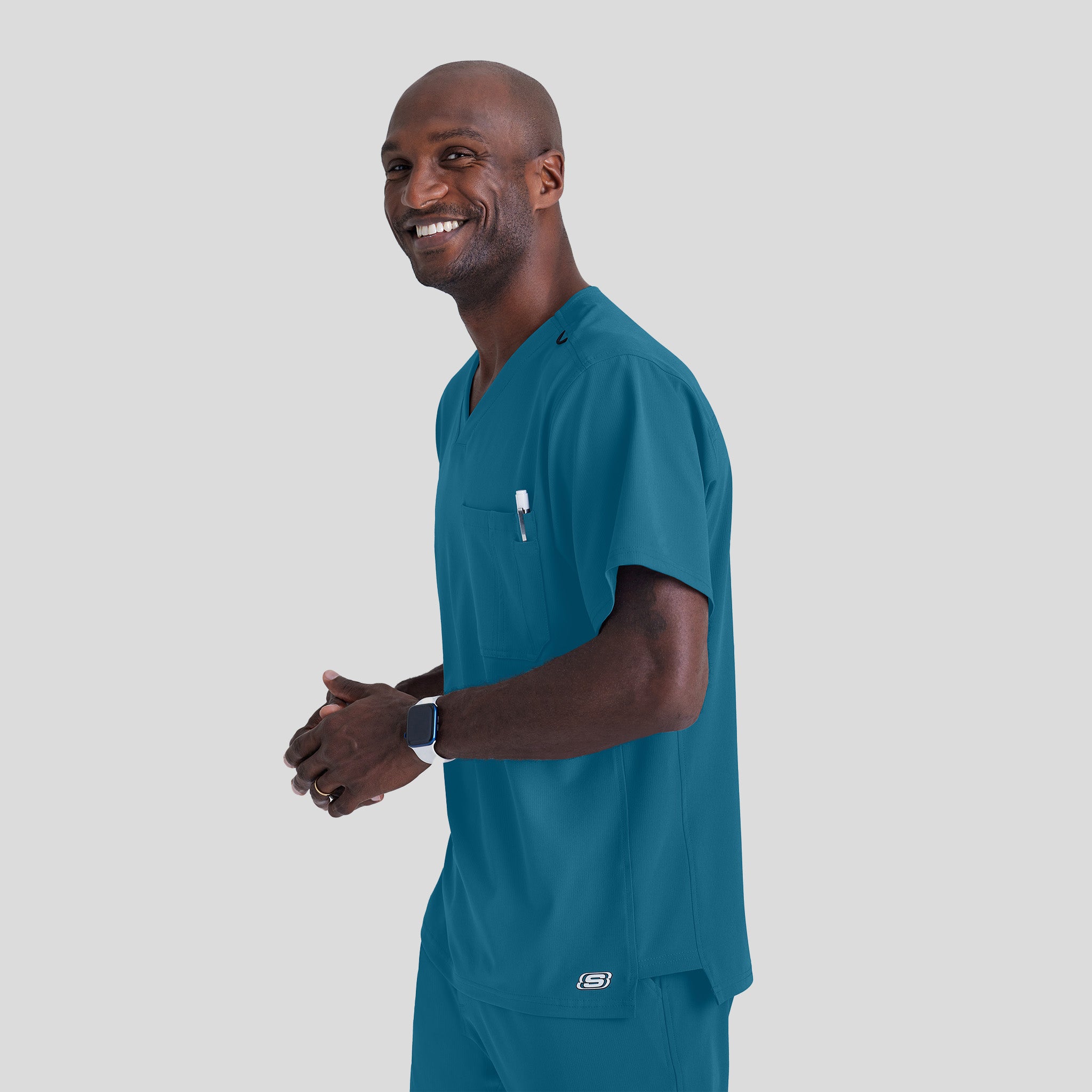 Men's Structure 1-Pocket V-Neck Scrub Top | Bahama
