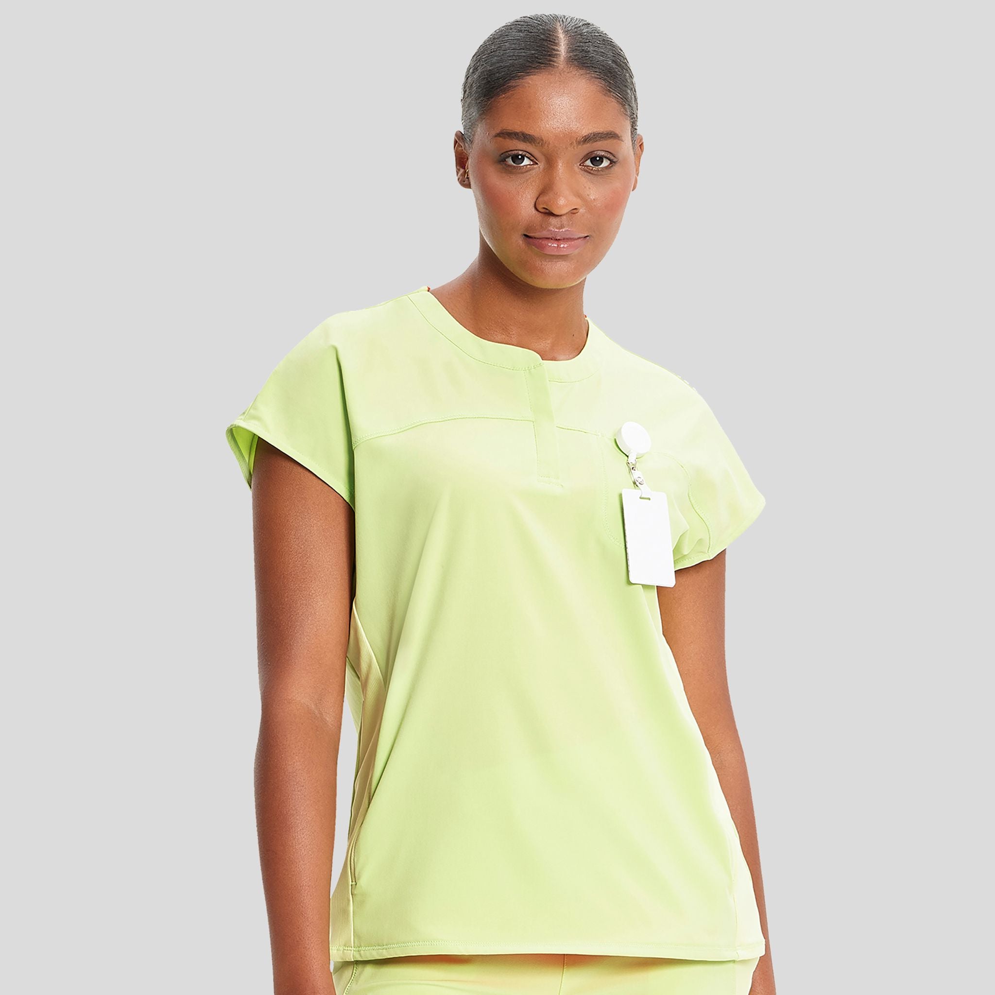 IN_INFINITY_GNR8_henleyTOP_622A_GREENENERGY_LEFT