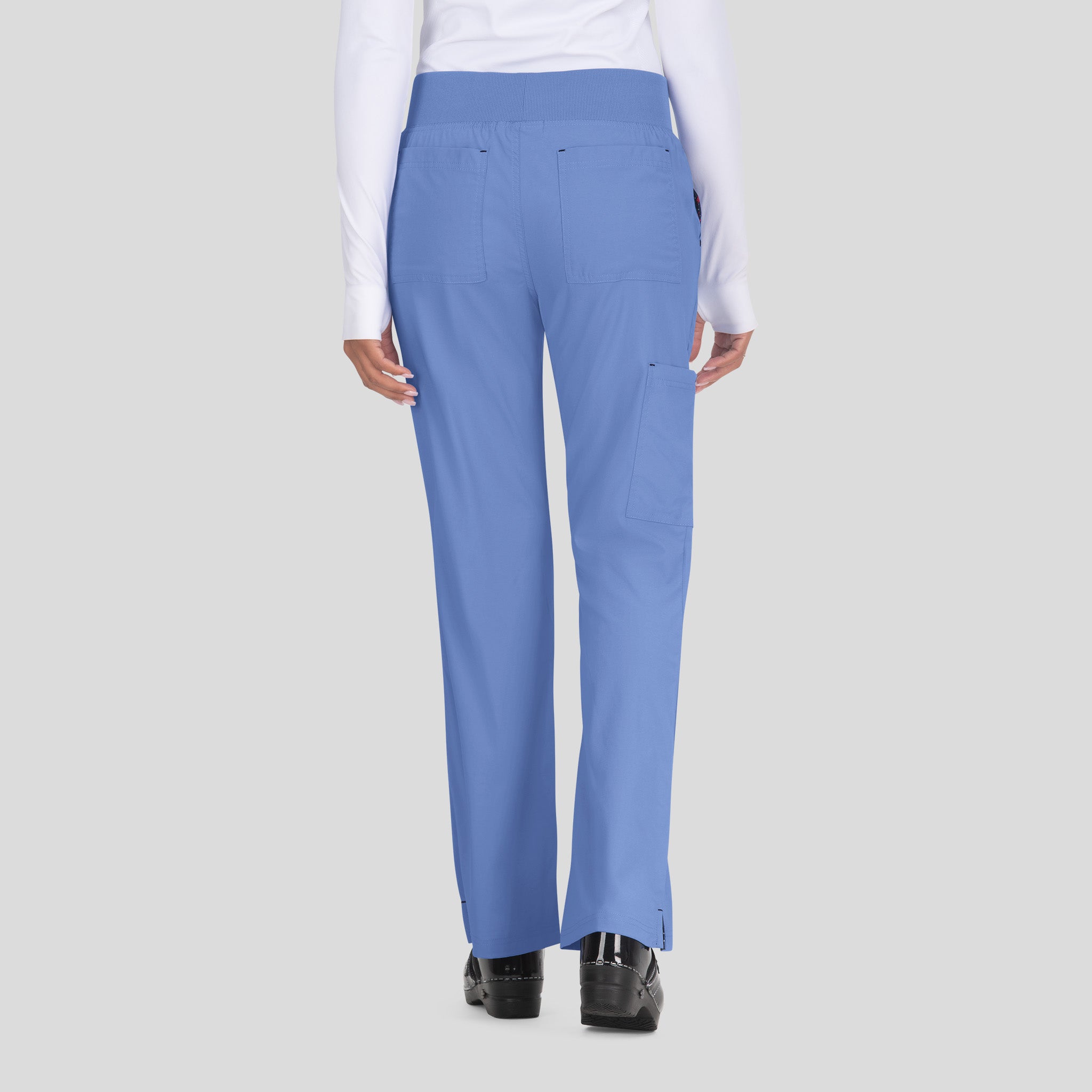 Laurie Women's 6-Pocket Yoga-Style Scrub Pants | Ciel