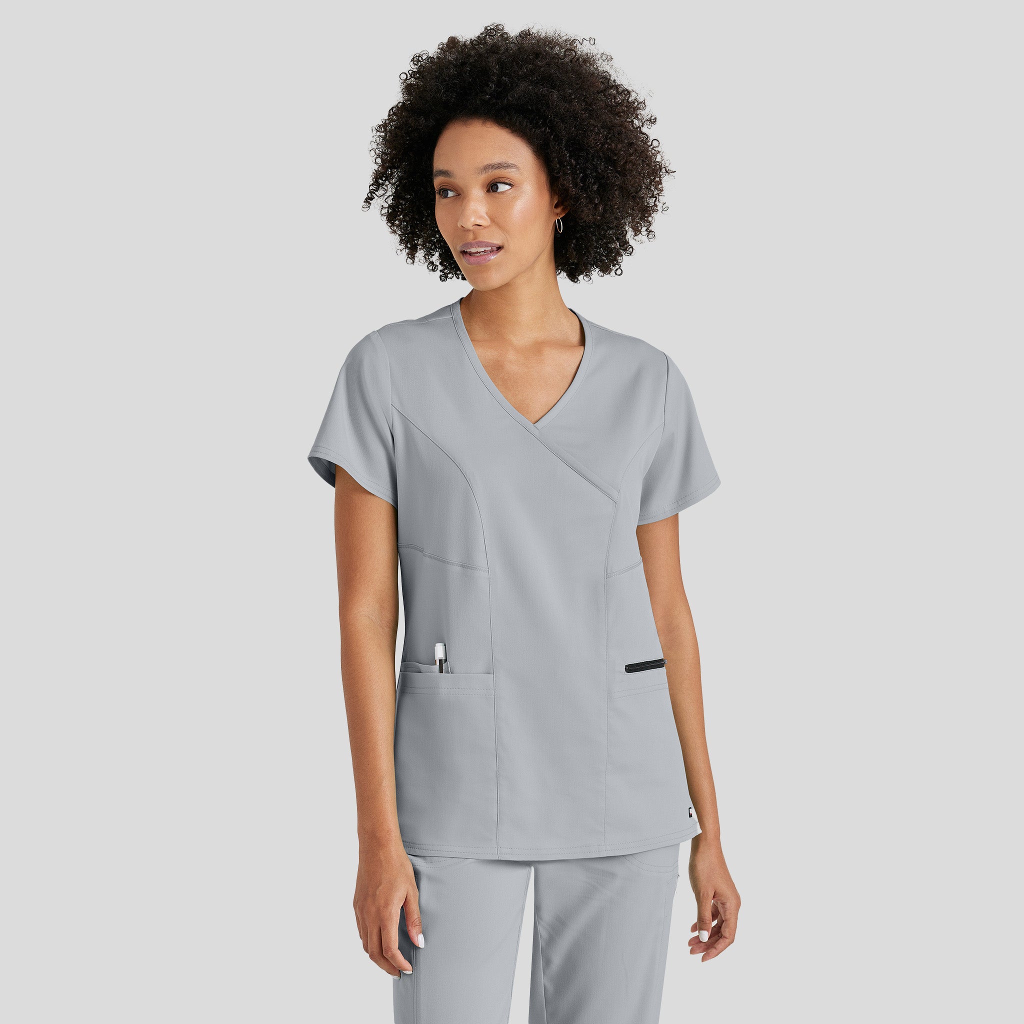 Kim 3-Pocket Crossover V-Neck Scrub Top | Moonstruck