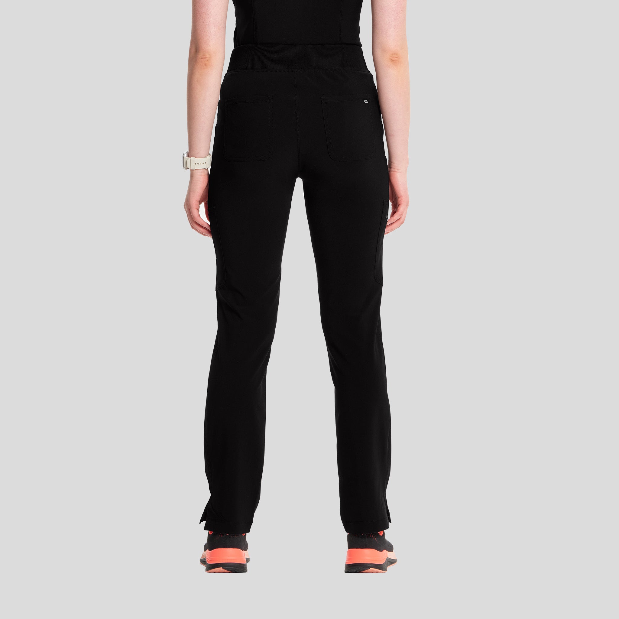 Inifnity Mid Rise Tapered Leg Pull-On Scrub Pant | Black