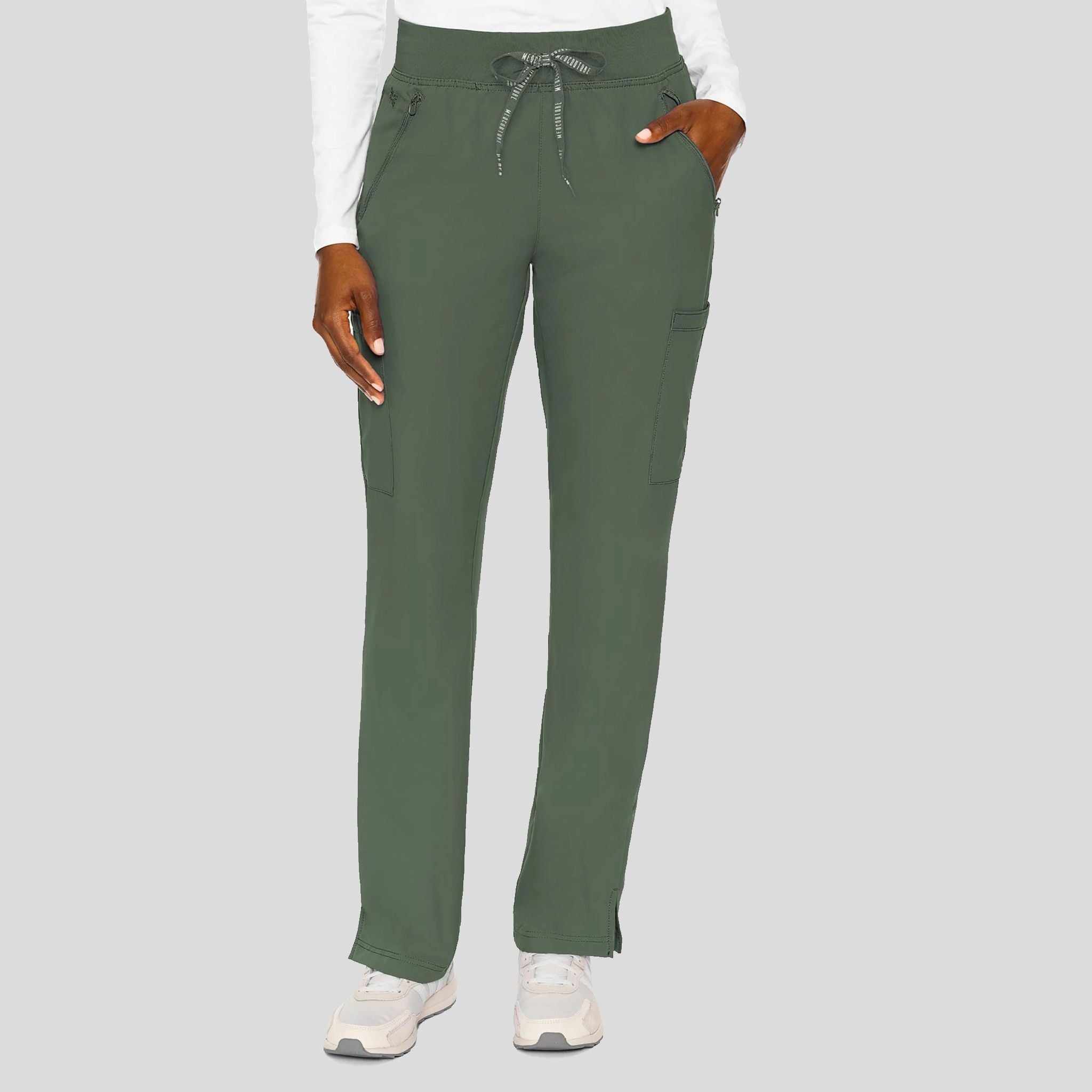 MedCouture_Insight_MC2702_olive_front